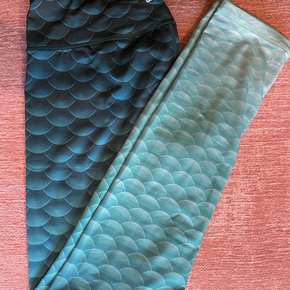 Mermaid fish scale leggings